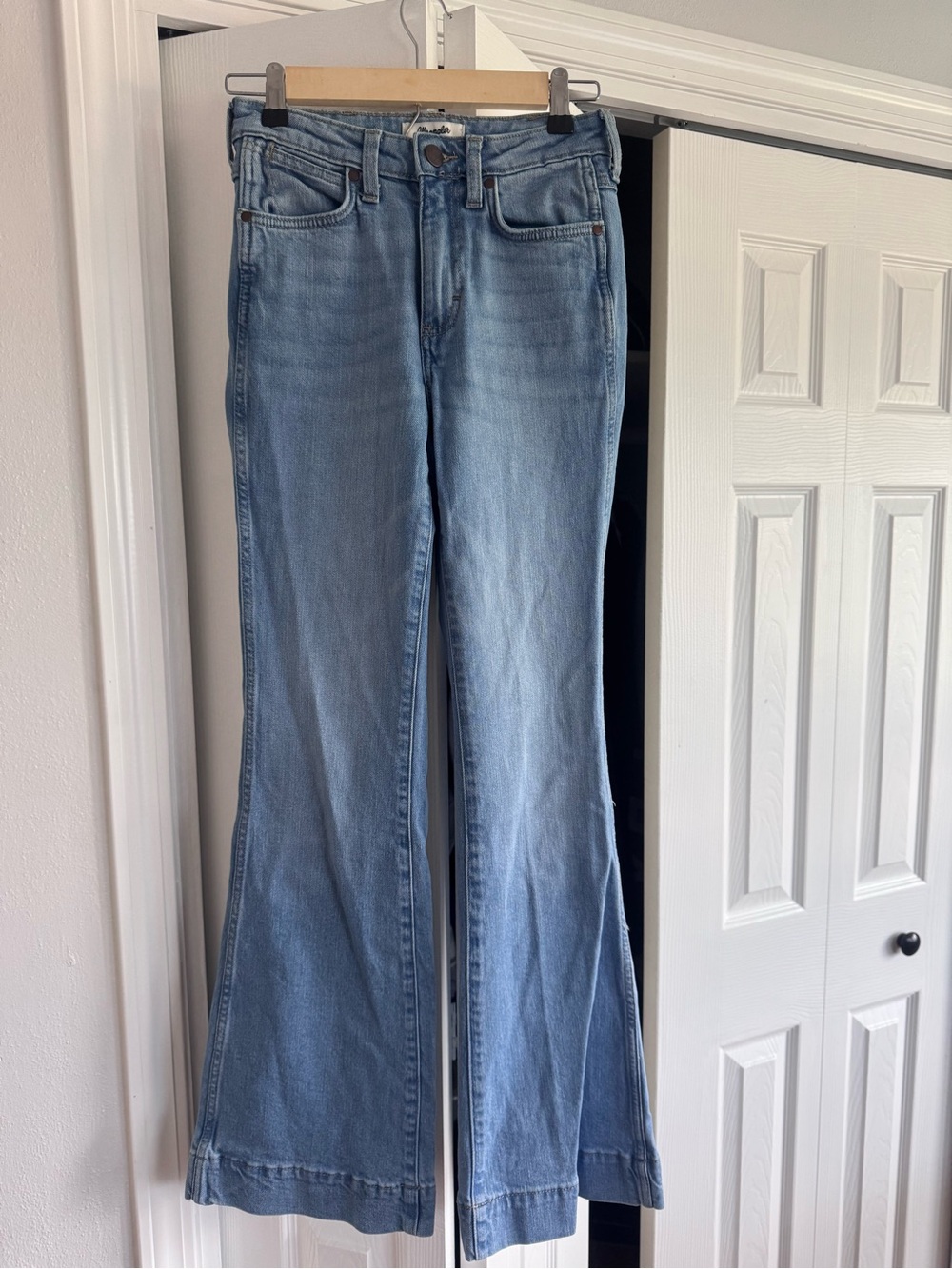 Wrangler Flare Jeans | Size 25x32 | NWOT